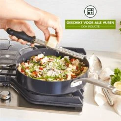 GreenPan Copenhagen Stoofpan Met Deksel En Extra Handvat 28cm/4.3L -Greenpan 1200x1200 69