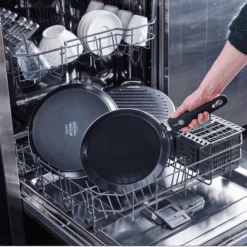 GreenPan Pannenkoekenpan Essentials - Zwart - ø 28 Cm - Keramische Anti-aanbaklaag -Greenpan 28657464abfd1bb6ae5e9eb35e512a20fba20436 GP ESS BA Bd DWS Lifestyle a