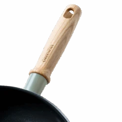 Greenpan Pannenset Met Keukenhulpjes Mayflower - 4 Delige Set -Greenpan d68e9a0e4d6b2e2d0bdba80329861393e1ca0139 GP MAYFLOWER Frypan B8 a